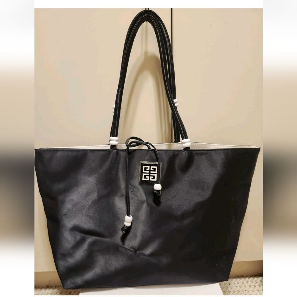 Brand New Givenchy Parfum Black PVC Tote Bag/Shopper White Beads Bold Logo